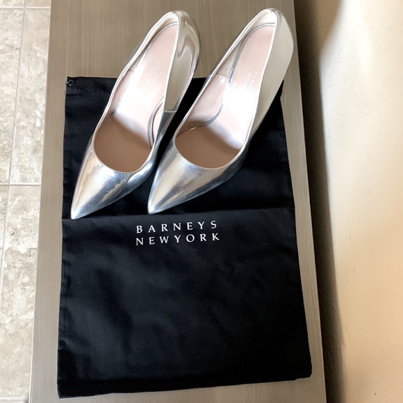 Barneys New York Silver Pumps Size 7. Brand new. - Picture 6 of 11